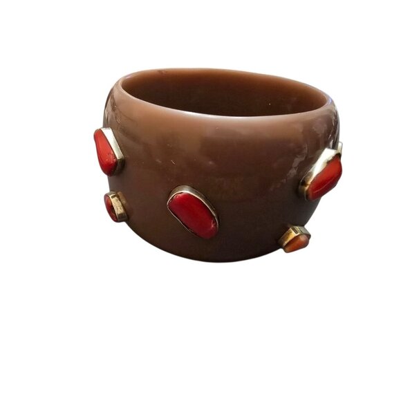 Vintage Unique Plastic And Silver And Coral Bangle Bracelet (A8719) - Picture 3 of 5